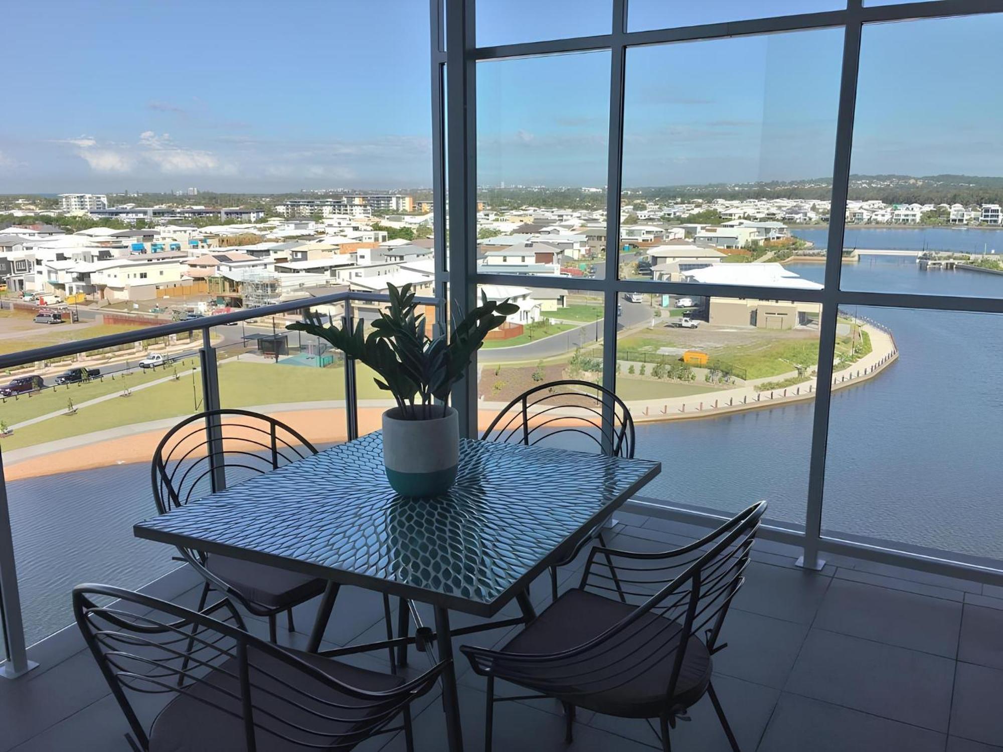 Hotel Salt At Oceanside Kawana Waters Esterno foto