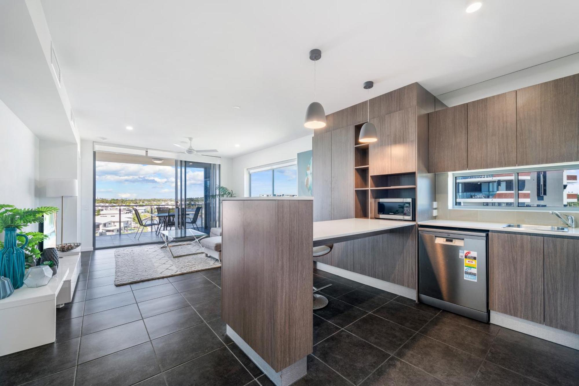Hotel Salt At Oceanside Kawana Waters Esterno foto