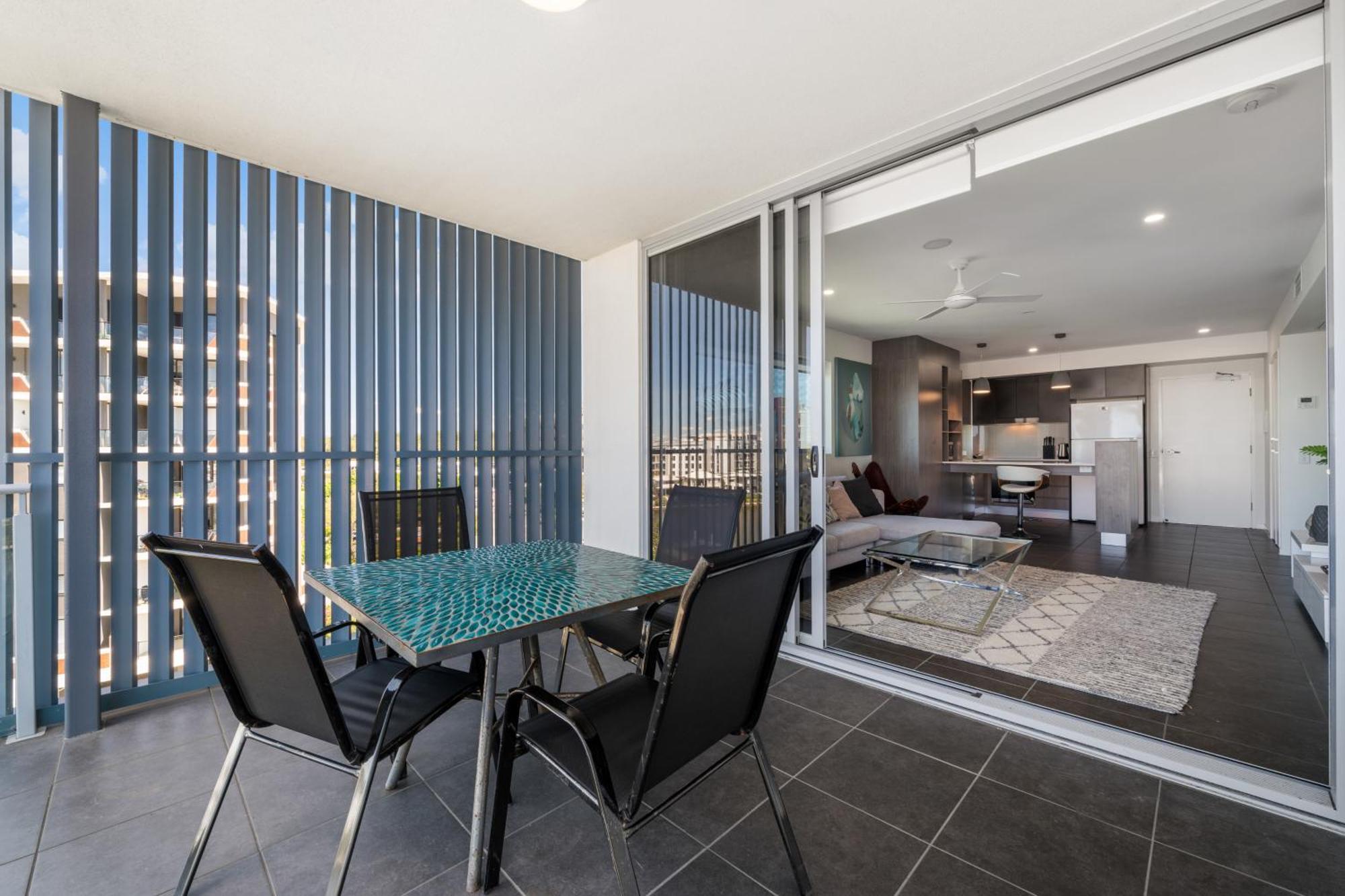 Hotel Salt At Oceanside Kawana Waters Esterno foto